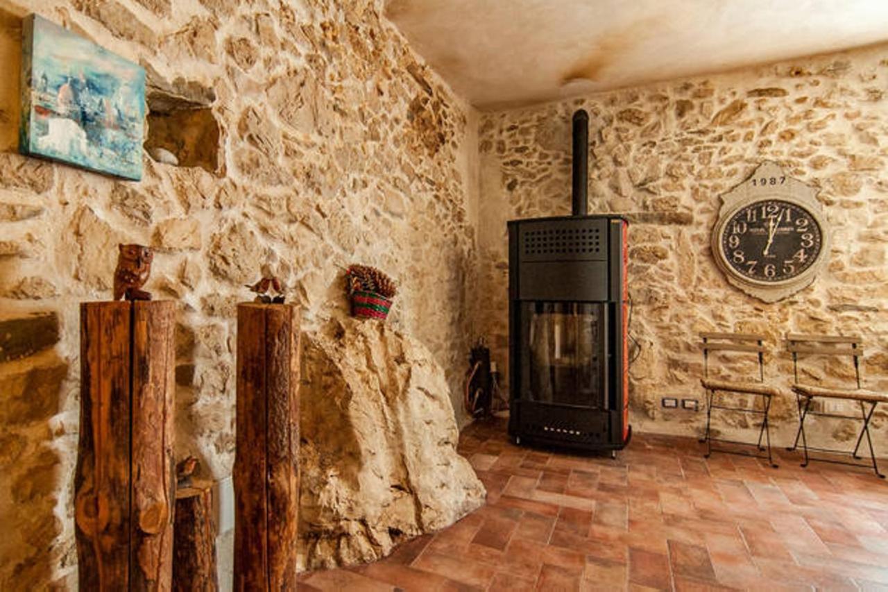 B&B Milleunapietra Romantic Guest House Ausonia Exterior photo